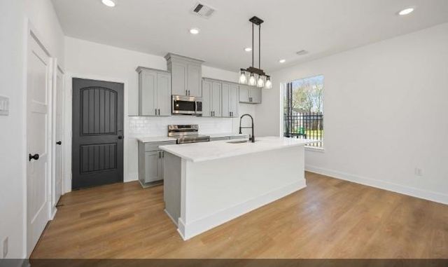4501 Newberry Street A, Houston, TX 77051