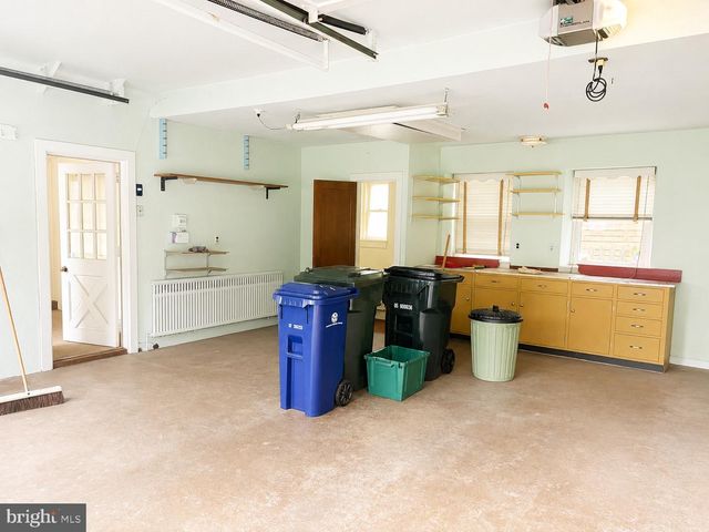 651 CRESCENT AVE, Glenside, PA 19038