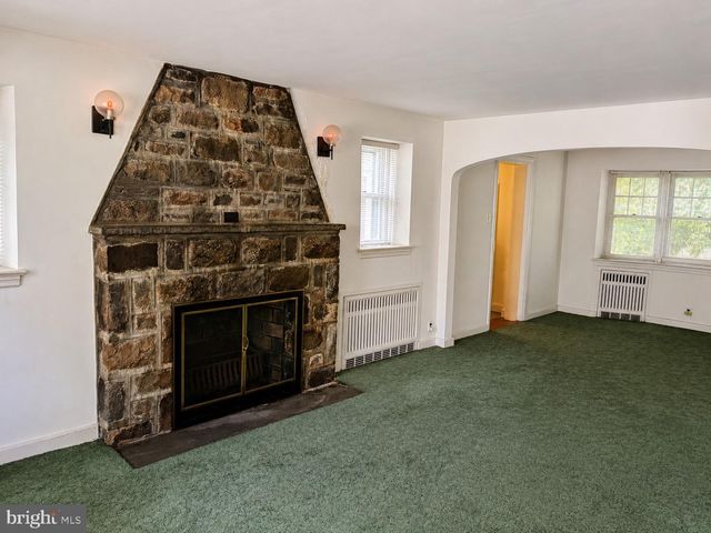 651 CRESCENT AVE, Glenside, PA 19038
