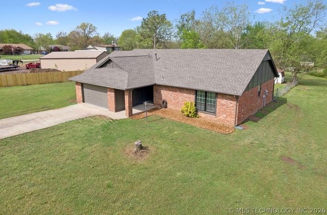 23601 E 79th Street, Broken Arrow, OK 74014