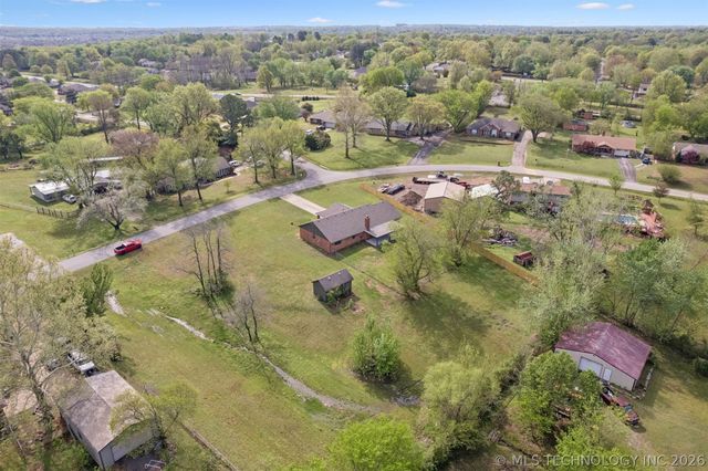 23601 E 79th Street, Broken Arrow, OK 74014