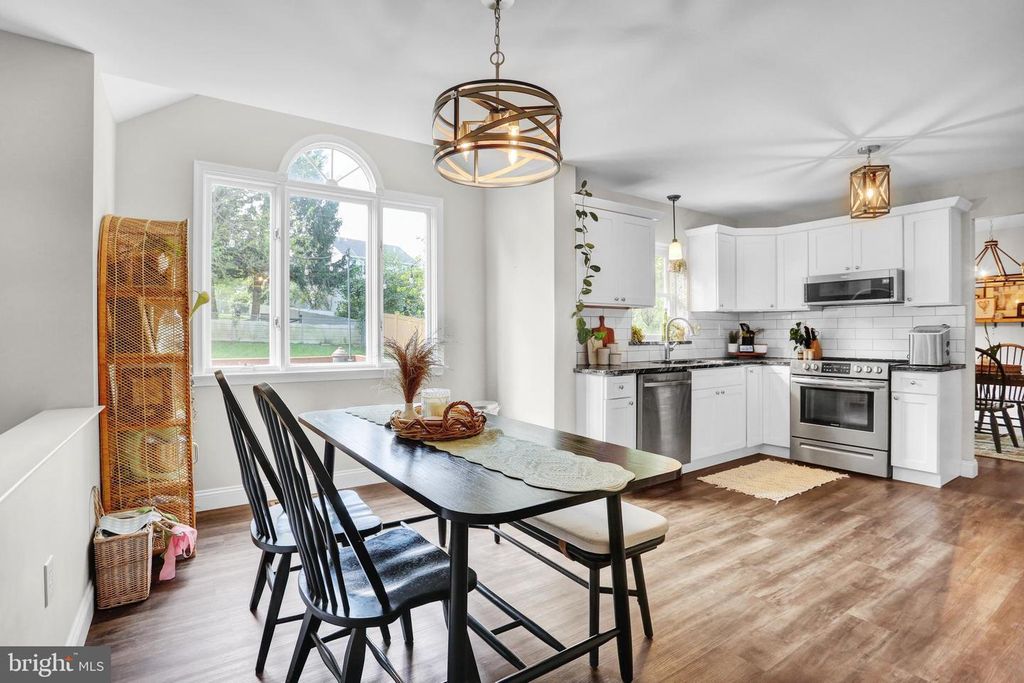 106 HILL RD, Blandon, PA 19510