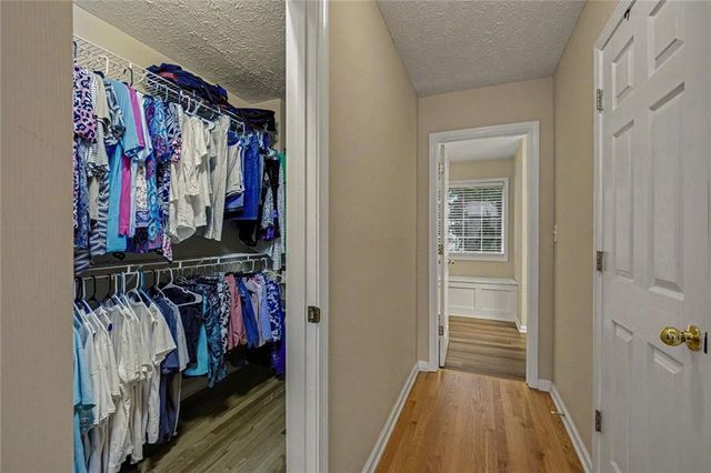 200 Taylors Farm Drive, Holly Springs, GA 30115
