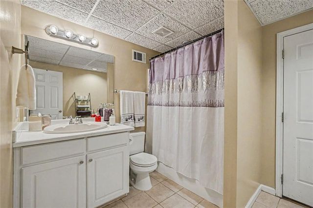 200 Taylors Farm Drive, Holly Springs, GA 30115