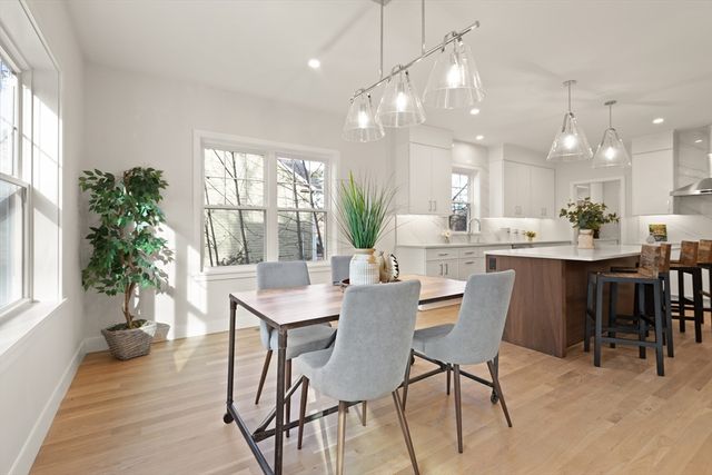 14 Benjamin Road, Lexington, MA 02421