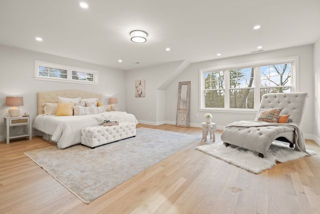 14 Benjamin Road, Lexington, MA 02421