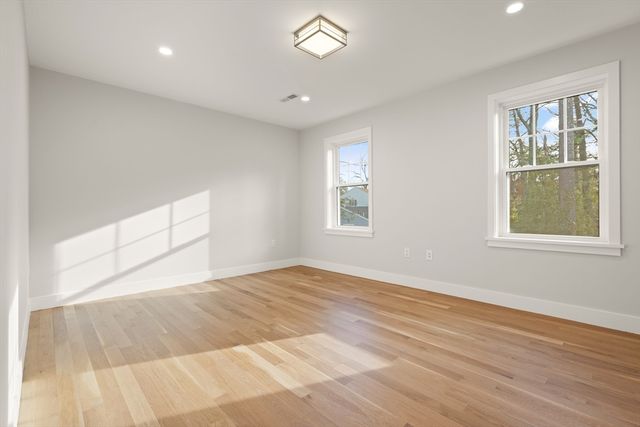 14 Benjamin Road, Lexington, MA 02421