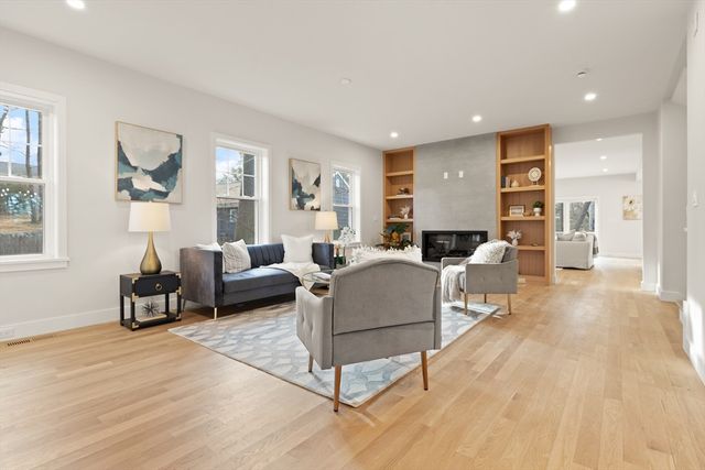 14 Benjamin Road, Lexington, MA 02421