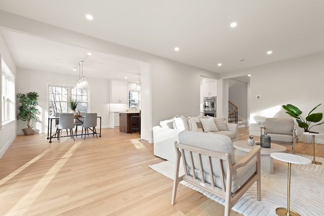 14 Benjamin Road, Lexington, MA 02421