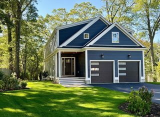 14 Benjamin Road, Lexington, MA 02421