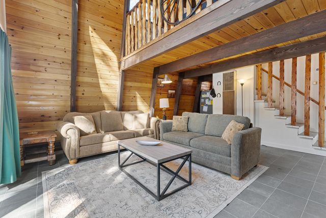 189 Moreno Ln Lane, Sugarloaf, CA 92386