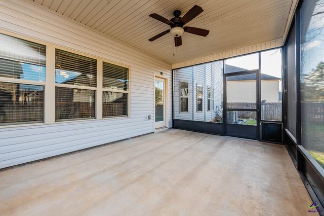 318 Haywood, Kathleen, GA 31047