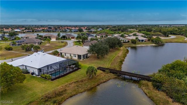 12741 SW Pembroke CIR S, Lake Suzy, FL 34269