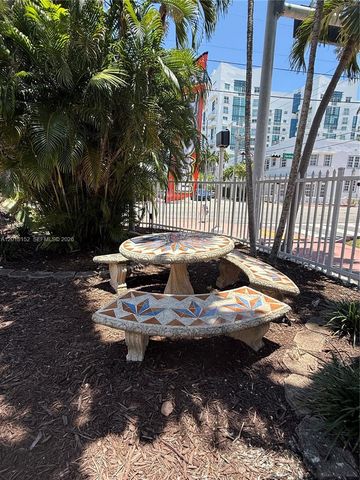 7710 Harding Ave 7, Miami Beach, FL 33141