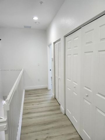 1322 SW 147th Ter 1322, Pembroke Pines, FL 33027