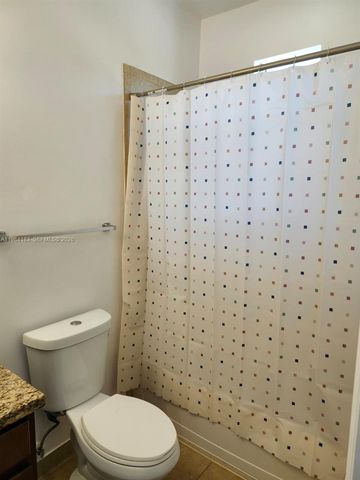 1322 SW 147th Ter 1322, Pembroke Pines, FL 33027