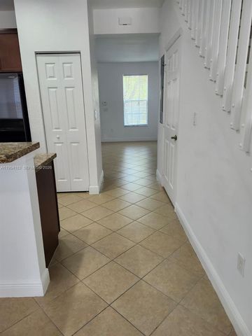 1322 SW 147th Ter 1322, Pembroke Pines, FL 33027