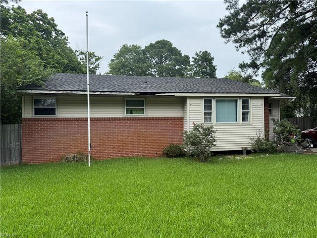 612 Providence RD, Chesapeake, VA 23325