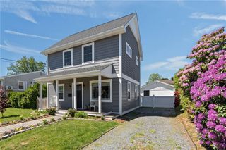 20 Mumford Avenue, Newport, RI 02840