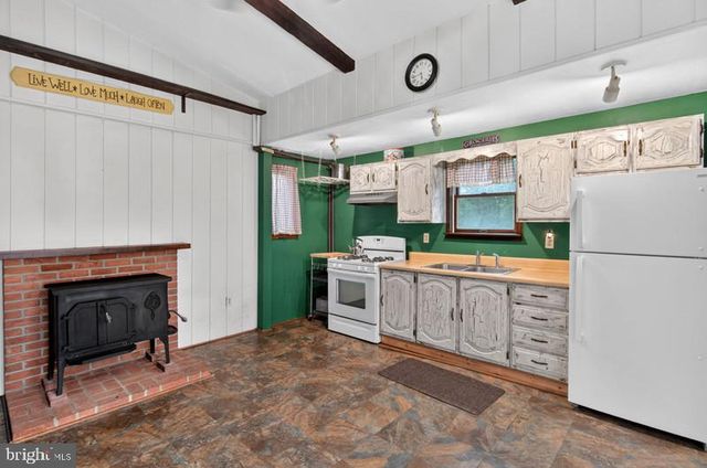 4331 BLACK ROCK RD, Upperco, MD 21155