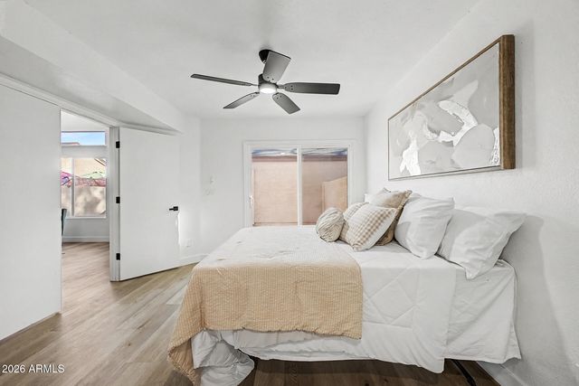 3302 E AIRE LIBRE Avenue 102, Phoenix, AZ 85032