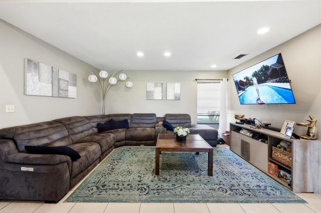 5141 NW 3rd Terrace, Boca Raton, FL 33487