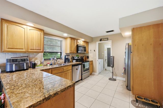 5141 NW 3rd Terrace, Boca Raton, FL 33487