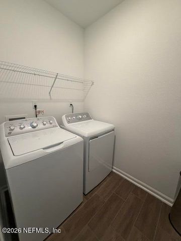 915 CEDAR SLOUGH Drive, Jacksonville, FL 32220