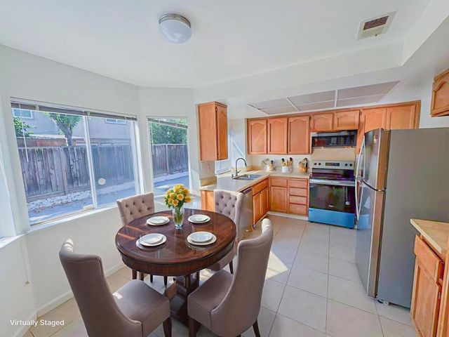 3387 Brook Leaf Court, San Jose, CA 95132