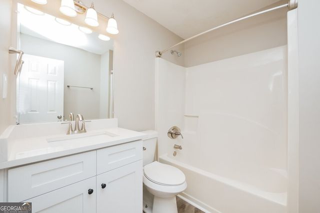 7605 Briar Crest Court, Riverdale, GA 30296