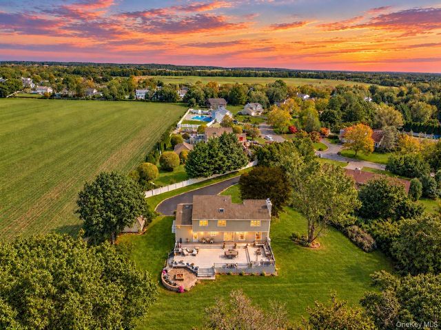 117 Southfield Road, Baiting Hollow, NY 11933
