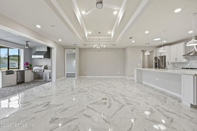 10821 TOWN VIEW Drive, Jacksonville, FL 32256