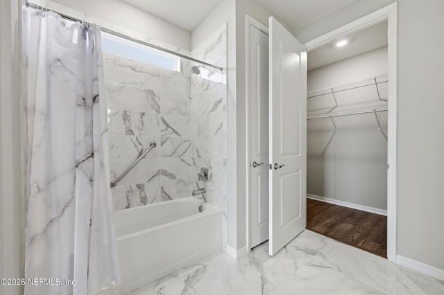 10821 TOWN VIEW Drive, Jacksonville, FL 32256