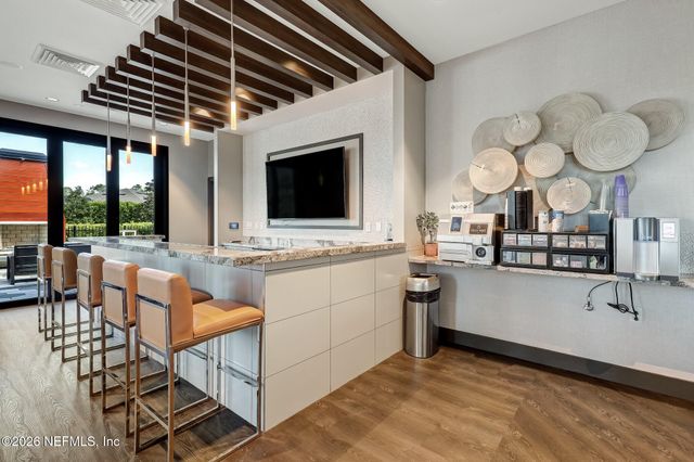 10821 TOWN VIEW Drive, Jacksonville, FL 32256