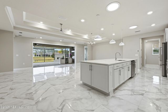 10821 TOWN VIEW Drive, Jacksonville, FL 32256