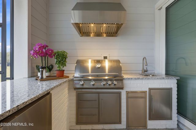 10821 TOWN VIEW Drive, Jacksonville, FL 32256