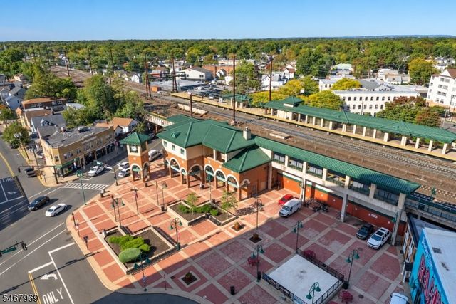 1 Carriage City Plz, 1118 1118, Rahway City, NJ 07065