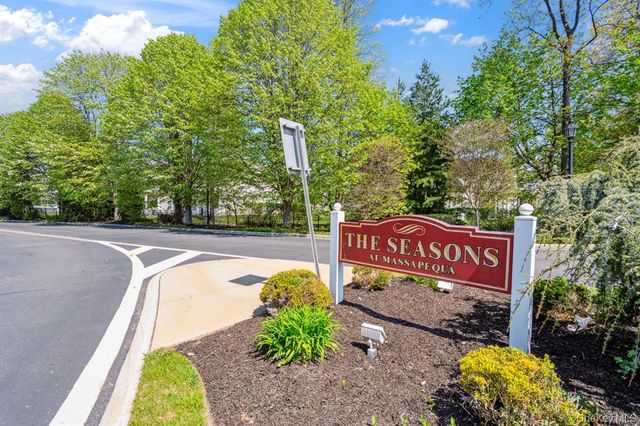 39 Southampton Drive, Massapequa, NY 11758