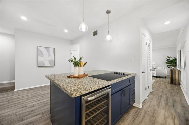 402 Tuam Street 3, Houston, TX 77006