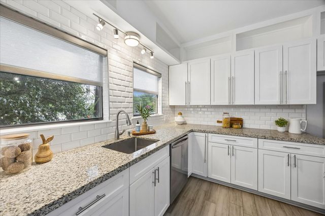 402 Tuam Street 3, Houston, TX 77006