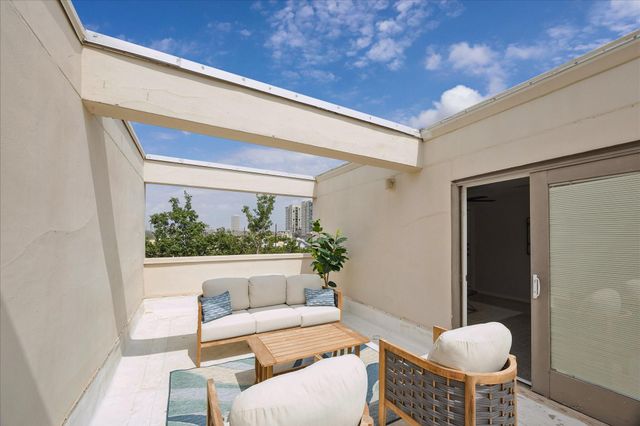 402 Tuam Street 3, Houston, TX 77006