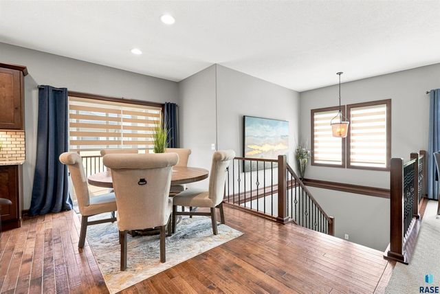 9509 W Kingfisher Dr Drive, Sioux Falls, SD 57107