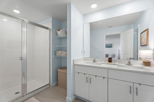 5612 SE Edgewater Circle, Stuart, FL 34997