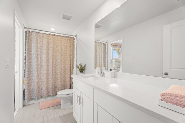 5612 SE Edgewater Circle, Stuart, FL 34997