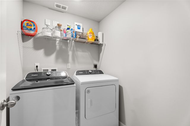 5612 SE Edgewater Circle, Stuart, FL 34997