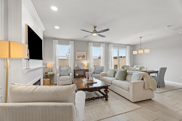 5612 SE Edgewater Circle, Stuart, FL 34997