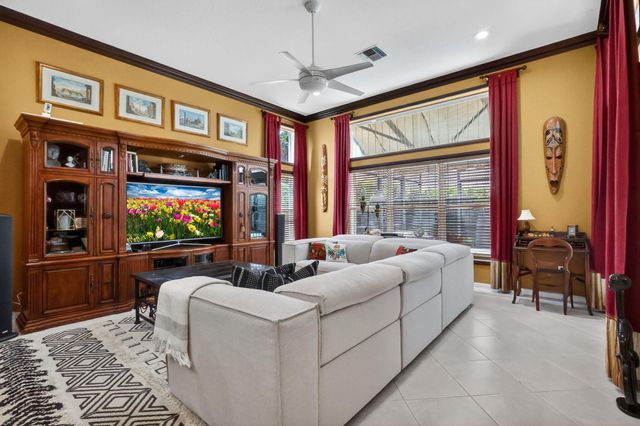 13553 Morocca Lake Lane, Delray Beach, FL 33446