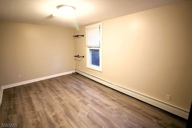 31 Stewart Pl, Fanwood Boro, NJ 07023