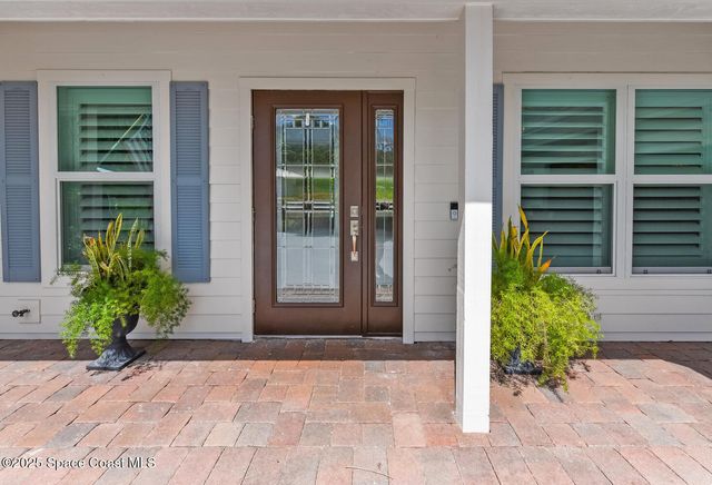 7 Lantana Lane, Sewalls Point, FL 34996