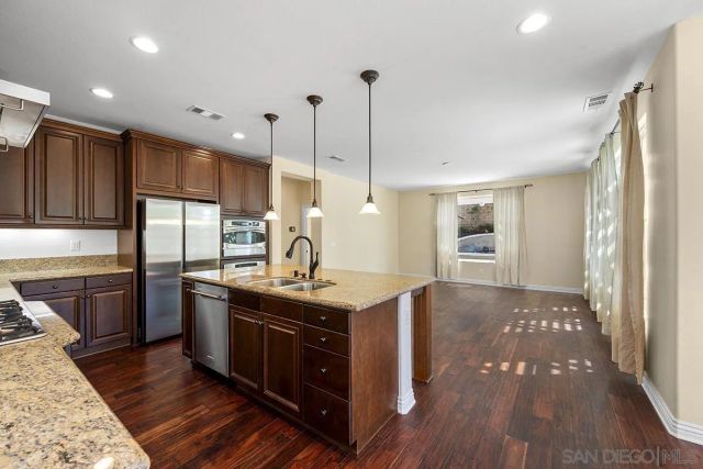 6275 Silver Bush Creek St, San Diego, CA 92130